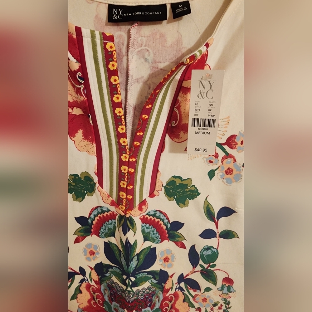 Beautiful summer flowers dress size M - Picture 3 of 3
